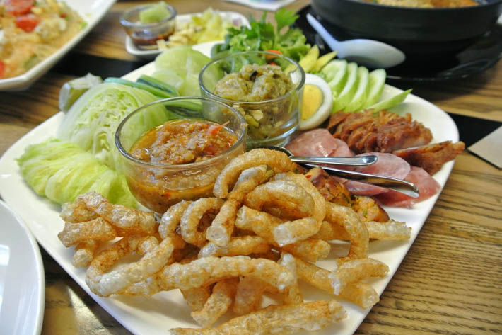泰國北部菜-泰式炸豬皮