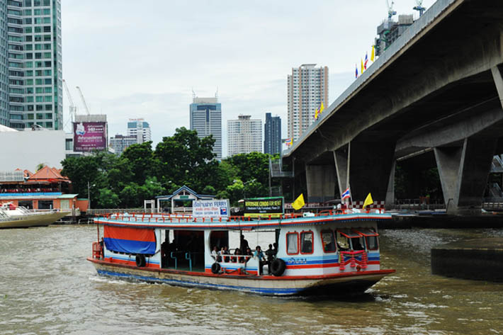 曼谷船运交通公交船