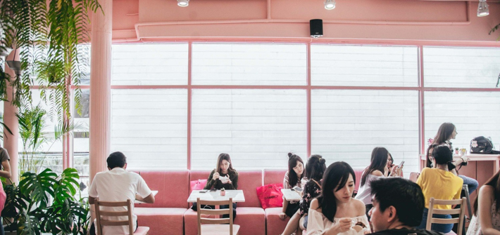 曼谷三家高颜值糖果色咖啡店&餐厅