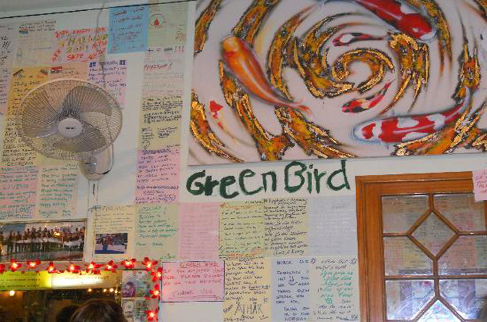 苏梅岛绿鸟餐厅的留言墙
