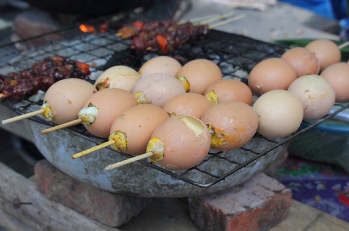 泰国的烤鸡蛋