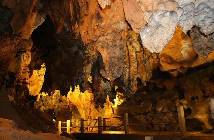 清迈山甘亨Mueang On Cave洞