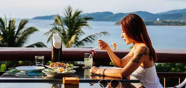 Sabai corner sea view bar，普吉岛人均不到100元的绝美海景餐餐厅