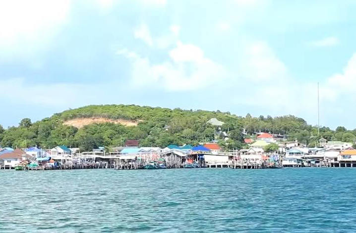 沙迈珊岛（Koh Samaesarn） 