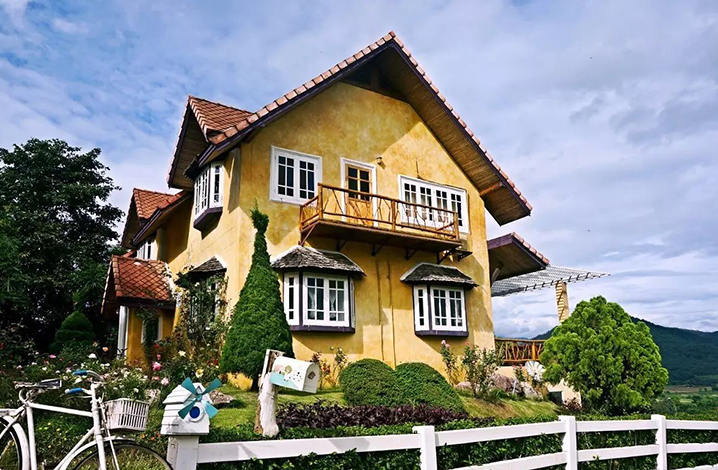 拜县黄色小屋