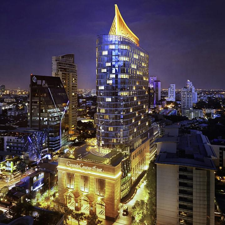 曼谷苏坤蔚路55号大中心点酒店