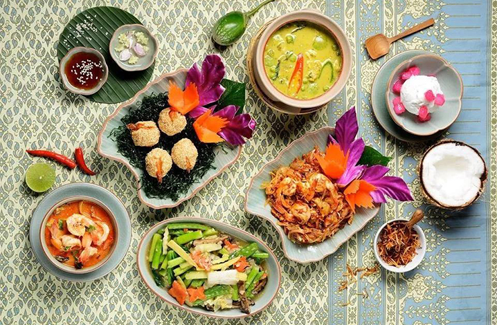 在曼谷一定要去吃的泰餐厅Baan Khanitha