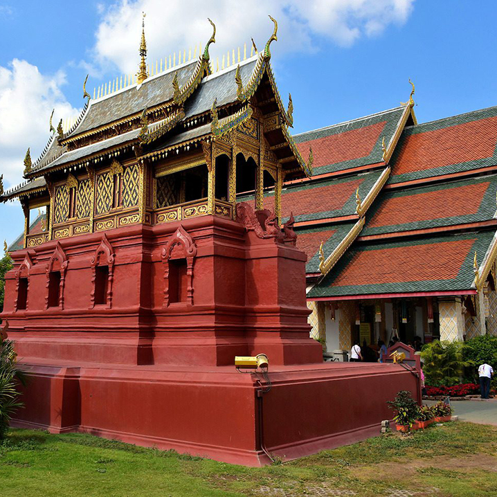 Wat Phra ThatHaripunchaid，泰国一级皇家寺庙长什么样？