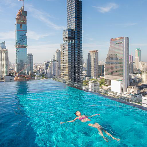 曼谷无边泳池酒店