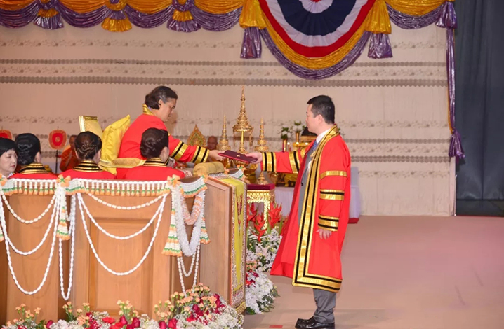 泰国大学毕业典礼