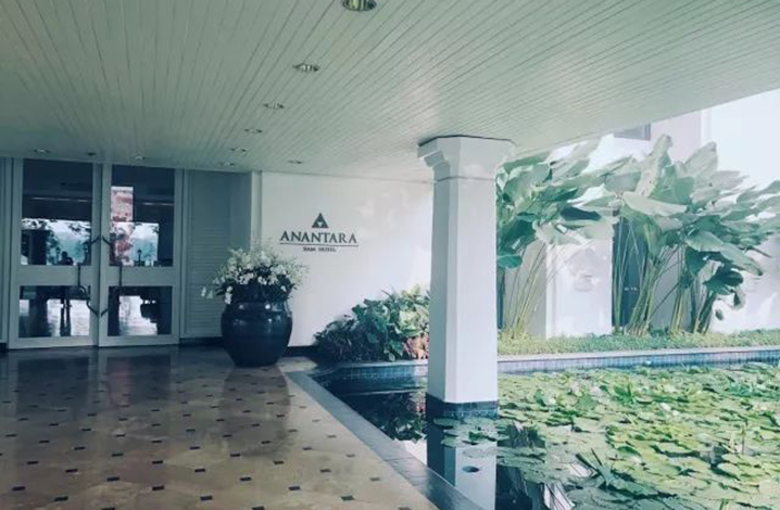 Anantara Siam Hotel
