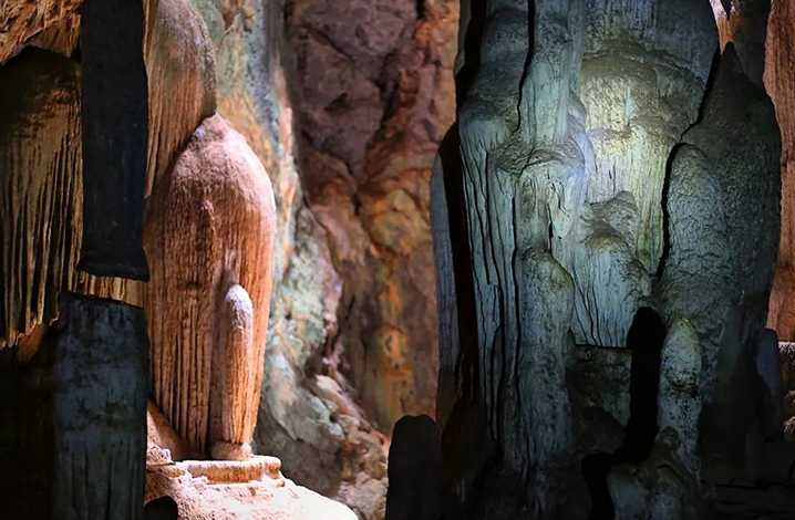 Phraya Nakhon Cave溶洞