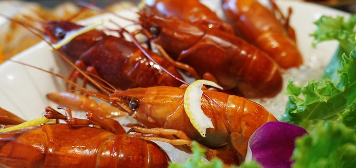 沪小胖小龙虾，在曼谷吃到上海的网红小龙虾只要299铢！