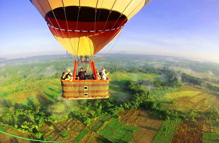 泰国热气球攻略，在泰国乘坐热气球俯瞰大地的体验