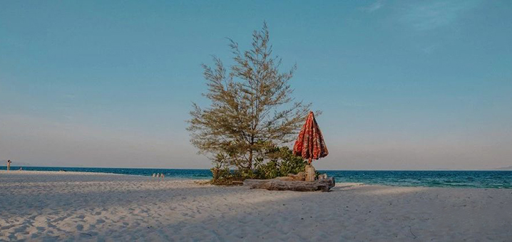 甲米最美海岛竹子岛，面粉一样白沙滩、果冻一样的绿海水