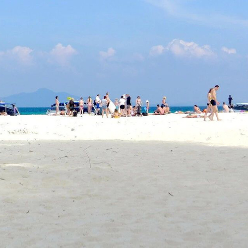 甲米最美海岛竹子岛，面粉一样白沙滩、果冻一样的绿海水