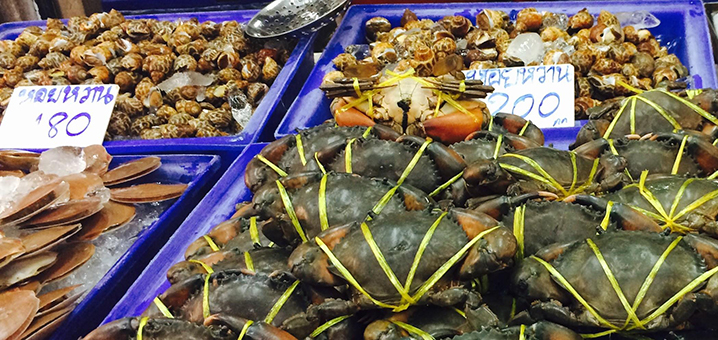 芭提雅纳歌海鲜市场，平价海鲜任挑即煮