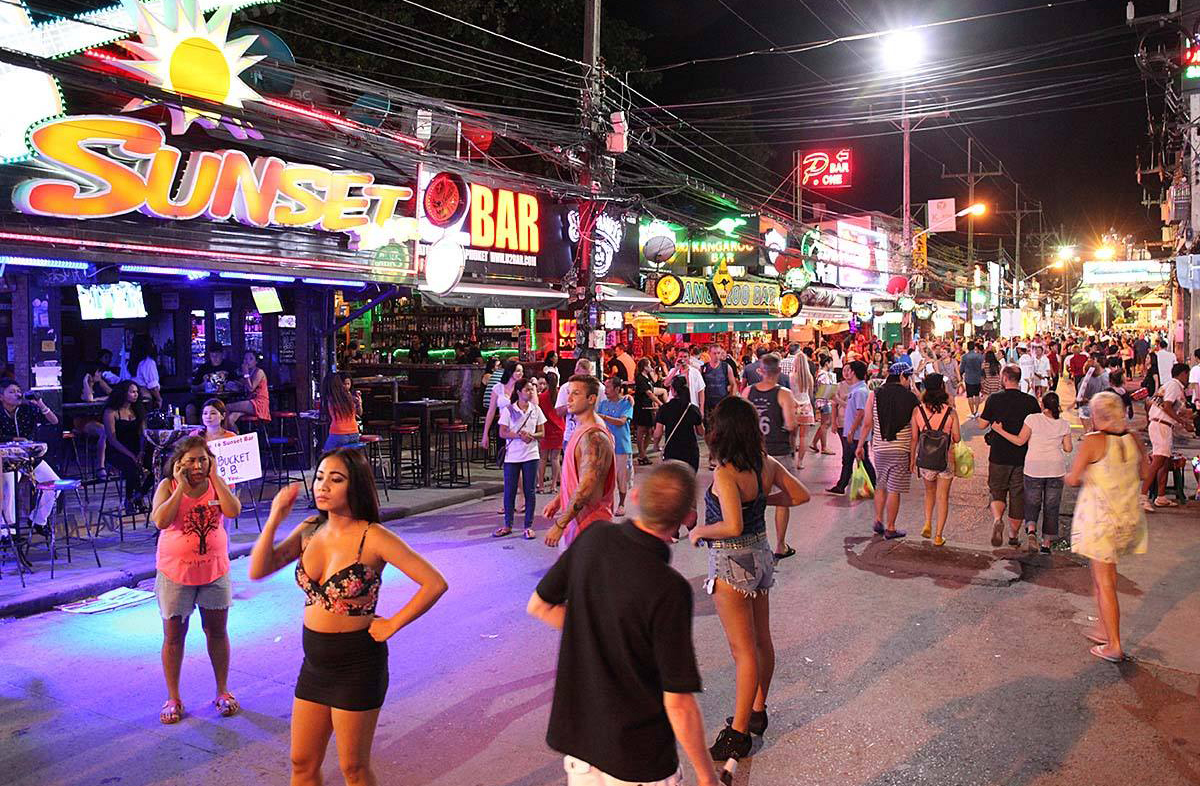 Chiang Mai Top Five Nightclubs - Mast Yatri