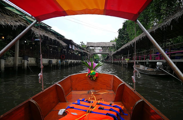 曼谷完爆一众水上市场的 khlong lad mayom floating market