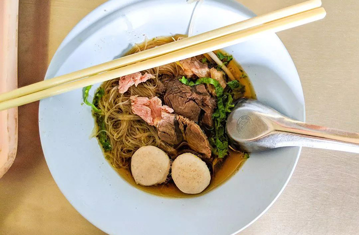 曼谷喝汤吃肉嗦粉指南