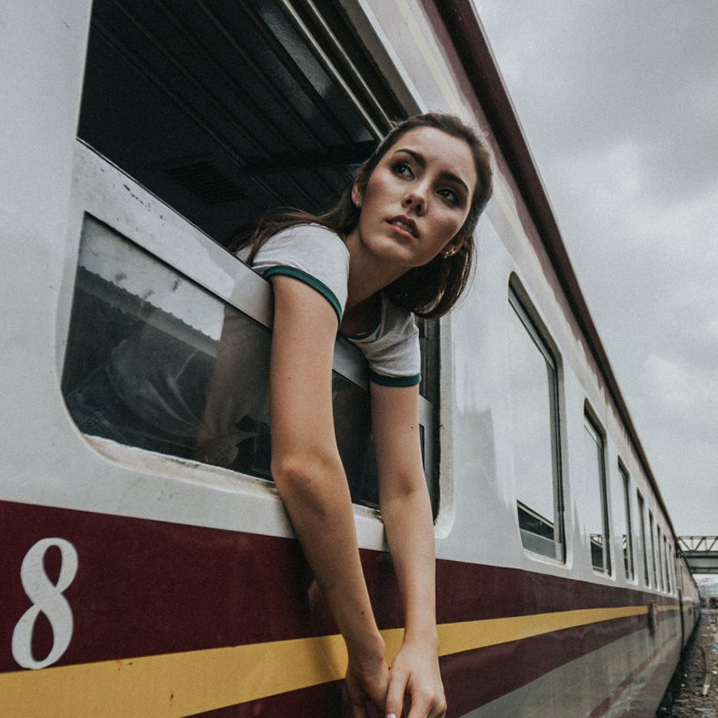 乘着火车去曼谷周边旅行，享受慢凯时娱乐博客