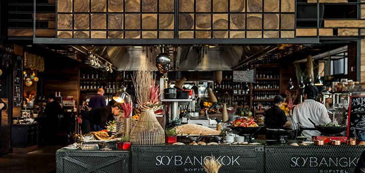 曼谷红炉餐厅（Red Oven），来一场奢华的美食盛宴！