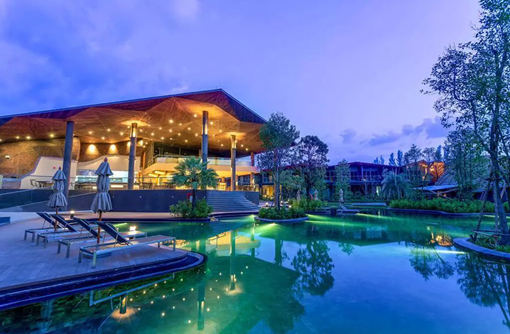 打卡绝美泰国泳池酒店，让你的旅行颜值爆表