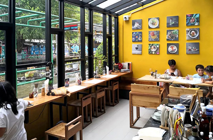 曼谷河畔文青艺术空间Yelo，那一抹骚亮的黄色