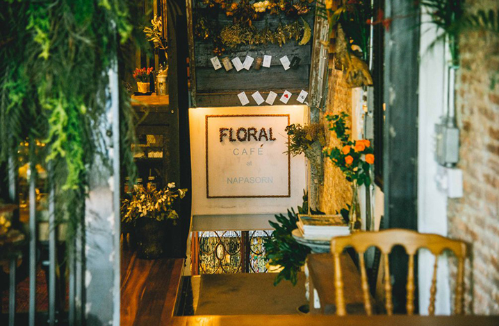 曼谷Floral Cafe咖啡店